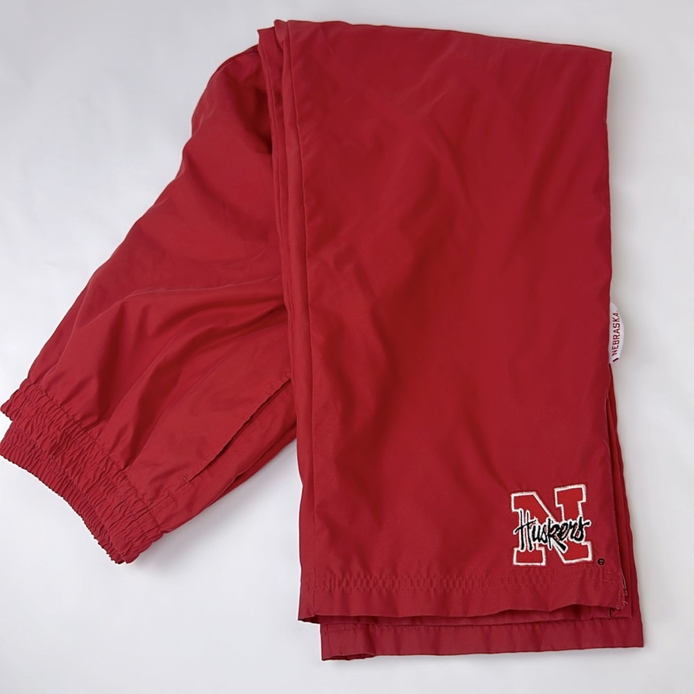 Nebraska Lined Wind Pants. Side Pockets. Zipper at the Ankles. X-Large. Unisex
